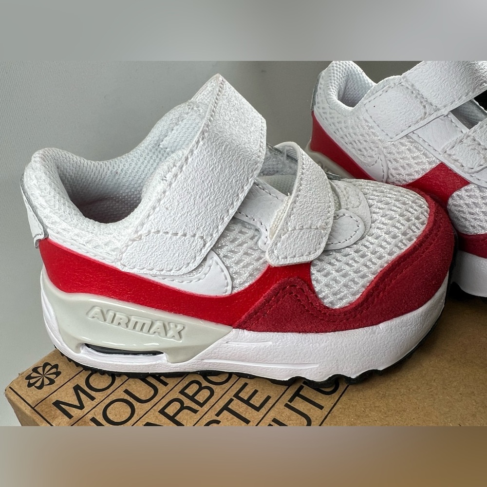 Nike Air Max System Kids in White/White-University Red Photon Dust Size:5C NIB - Picture 3 of 12